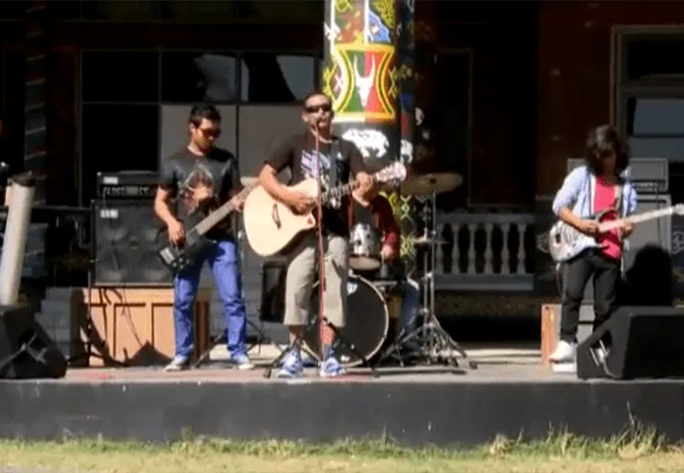 video-section-banner-image